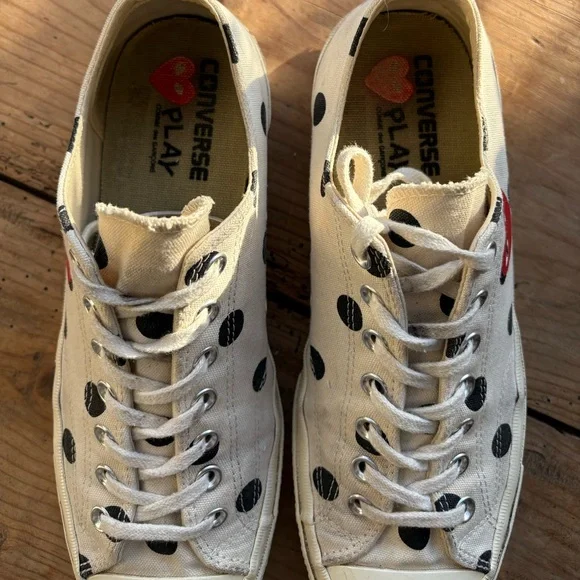 Comme des Garcons PLAY x Converse Sneakers with Black Dots - Picture 9 of 13
